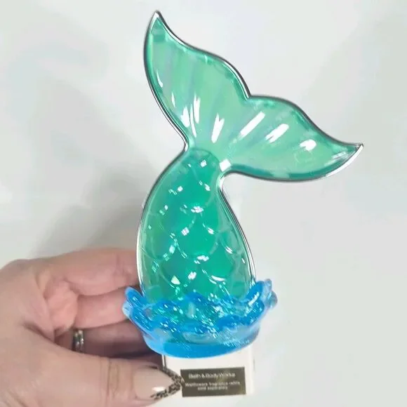 Bath & Body Works Wallflowers Plug In Ariel Mermaid & Tiana Lotus Disney Princes - Picture 3 of 6